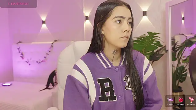 miagomezweb1 online show from 16, 1, 2026