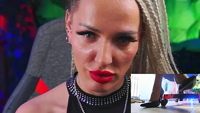 MonicaMaxwel online show from 20, 1, 2025