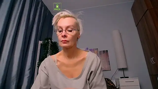 Snapshot of HelgaHimmell chatting on 12, 2, 2025 HelgaHimmell online show from 12, 2, 2025