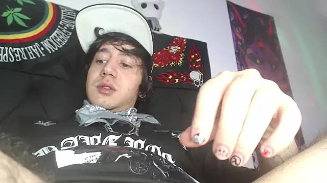 Snapshot of AndyBetti chatting on 19, 5, 2026 AndyBetti online show from 19, 5, 2026
