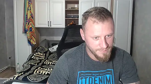 Snapshot of ANGELALEXYNO2024 chatting on 2, 11, 2025 ANGELALEXYNO2024 online show from 2, 11, 2025