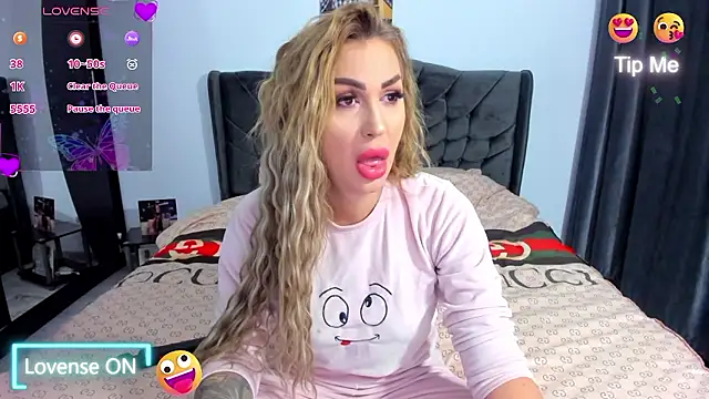 GlossyDiamondX online show from 16, 1, 2026