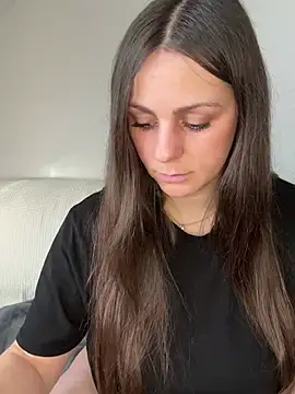 Loella-Rose online show from 15, 1, 2026