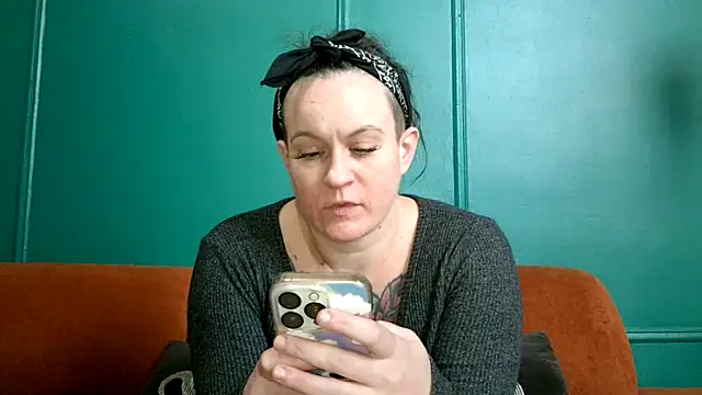 Snapshot of quinnmariexo chatting on 20, 10, 2025 quinnmariexo online show from 20, 10, 2025