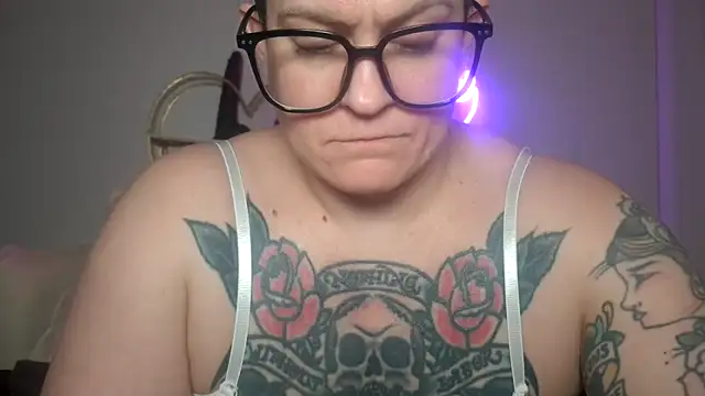 Snapshot of quinnmariexo chatting on 10, 2, 2026 quinnmariexo online show from 10, 2, 2026