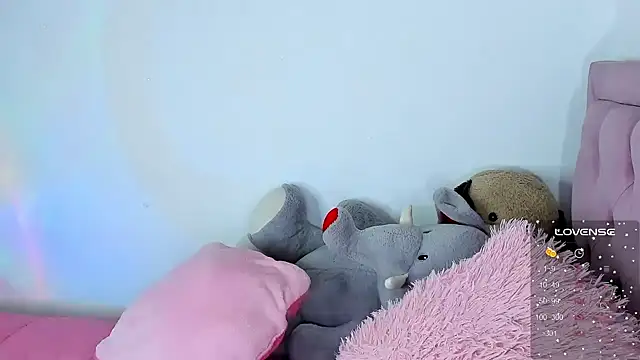 youpinkgirl  online show from 26, 1, 2025