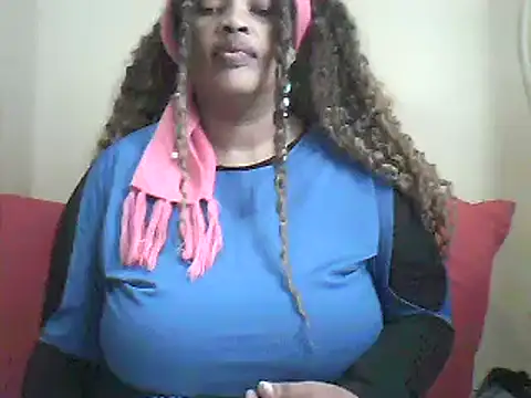 Snapshot of SexxyBoob chatting on 23, 5, 2026 SexxyBoob online show from 23, 5, 2026