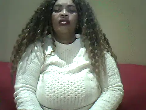 Snapshot of SexxyBoob chatting on 3, 6, 2026 SexxyBoob online show from 3, 6, 2026