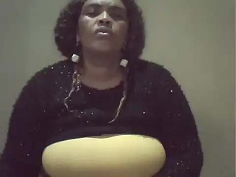 Snapshot of SexxyBoob chatting on 13, 6, 2026 SexxyBoob online show from 13, 6, 2026