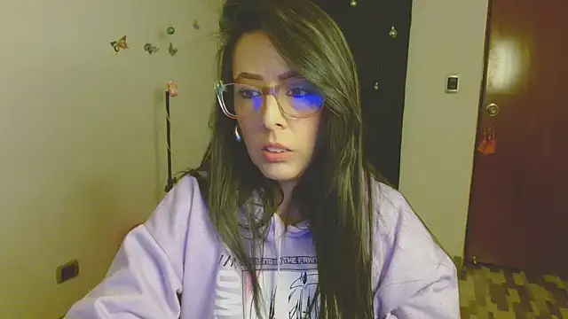 Snapshot of ella_peck chatting on 30, 11, 2025 ella peck online show from 30, 11, 2025