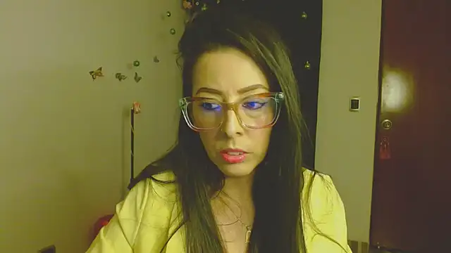 Snapshot of ella_peck chatting on 2, 12, 2025 ella peck online show from 2, 12, 2025