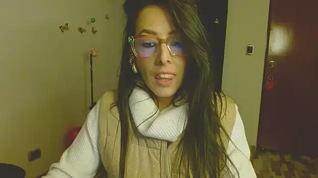 Snapshot of ella_peck chatting on 3, 12, 2025 ella peck online show from 3, 12, 2025