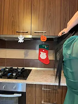 Hotmomcheckk  online show from 6, 1, 2026