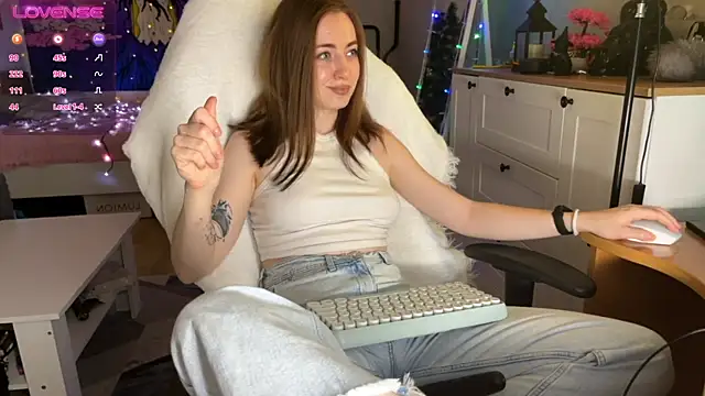 LinaWitch online show from 7, 12, 2024