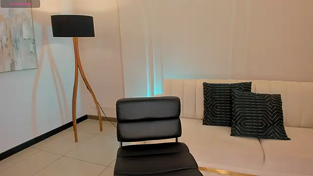 MollySundersX online show from 10, 3, 2025