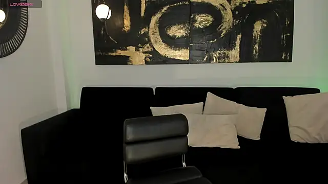 MollySundersX online show from 16, 3, 2025