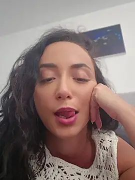 Snapshot of KatherineRyder chatting on 29, 6, 2026 KatherineRyder online show from 29, 6, 2026