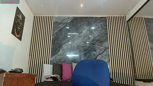 PriscilaRainbow online show from 21, 2, 2025