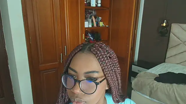 Raquel jones online show from 27, 1, 2025