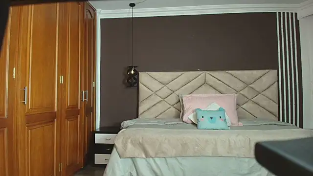 Raquel jones online show from 14, 2, 2025