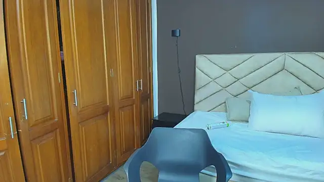 Raquel jones online show from 29, 10, 2025