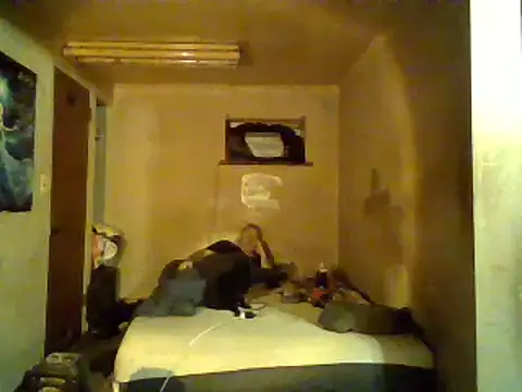 Nightshade7712 online show from 2, 2, 2025