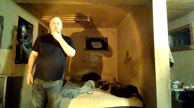 Nightshade7712 online show from 3, 2, 2025