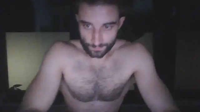 Snapshot of Vekie_007 chatting on 24, 7, 2026 Vekie 007 online show from 24, 7, 2026