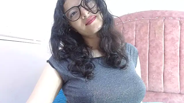 lunazulsj online show from 18, 1, 2025