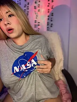 Snapshot of Grecia_21 chatting on 26, 12, 2024 Grecia 21 online show from 26, 12, 2024