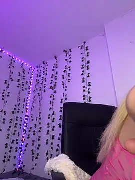 Snapshot of Grecia_21 chatting on 14, 1, 2025 Grecia 21 online show from 14, 1, 2025