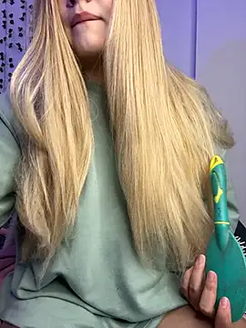 Snapshot of Grecia_21 chatting on 7, 2, 2025 Grecia 21 online show from 7, 2, 2025