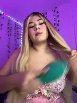 Snapshot of Grecia_21 chatting on 2, 3, 2025 Grecia 21 online show from 2, 3, 2025