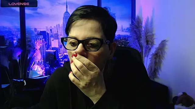 ninarandmann online show from 10, 4, 2026