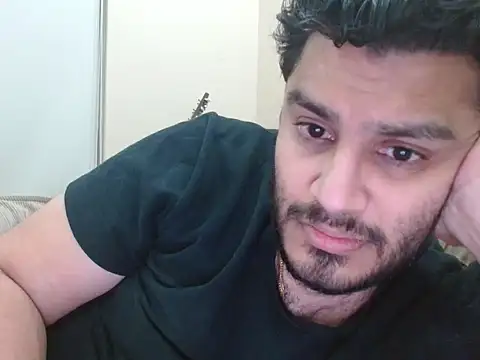 Snapshot of robintoit chatting on 17, 1, 2026 robintoit online show from 17, 1, 2026