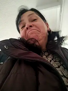 Natasha milf   online show from 27, 10, 2025