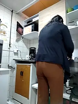 Natasha milf   online show from 19, 2, 2026