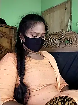 Idhika Paul online show from 24, 2, 2025