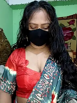 Idhika Paul online show from 5, 3, 2025