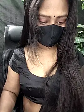 Idhika Paul online show from 2, 12, 2025