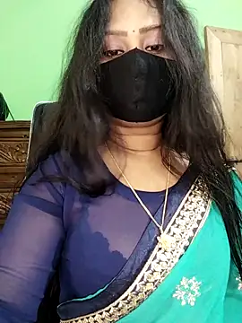 Idhika Paul online show from 2, 3, 2026