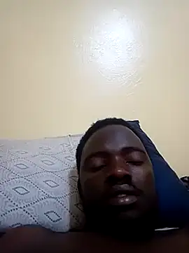 Snapshot of MaskedGQ chatting on 4, 3, 2025 MaskedGQ online show from 4, 3, 2025