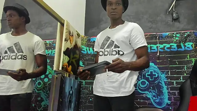 Snapshot of Terrance_z chatting on 8, 4, 2026 Terrance z online show from 8, 4, 2026