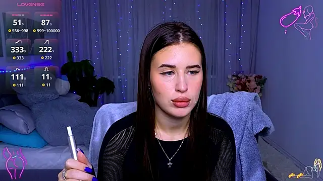 Milkissss online show from 1, 10, 2025