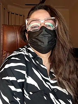 Snapshot of SEXY-Sardarni chatting on 12, 1, 2026 SEXY-Sardarni online show from 12, 1, 2026