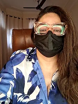 Snapshot of SEXY-Sardarni chatting on 13, 1, 2026 SEXY-Sardarni online show from 13, 1, 2026