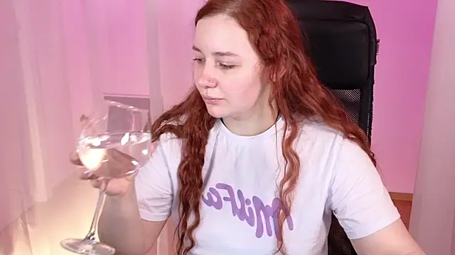 carolina elf online show from 19, 1, 2025