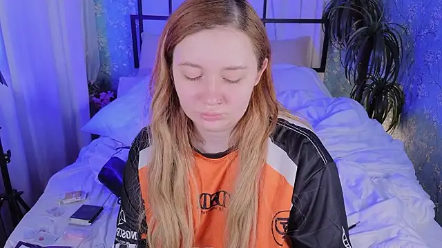 carolina elf online show from 12, 3, 2026