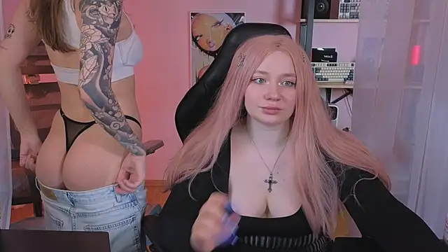 carolina elf online show from 5, 4, 2026