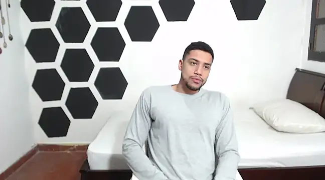 Jhors  Collens online show from 25, 1, 2025